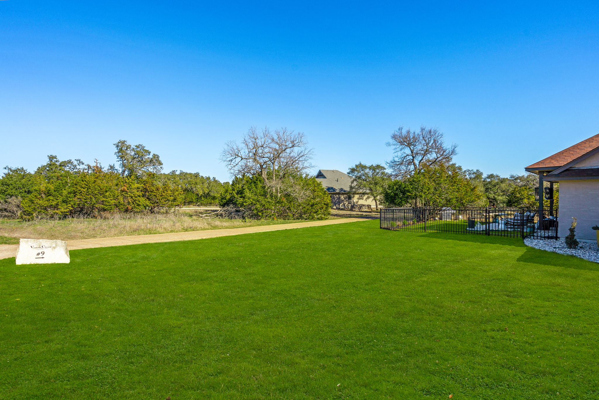 101 E Eli Chandler, Blanco, TX 78606