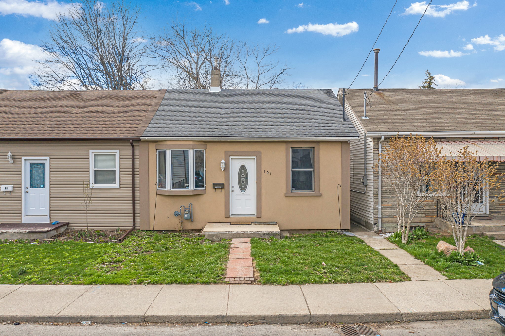101 Emerald St N, Hamilton, ON L8L 5K5, Canada Photo 1