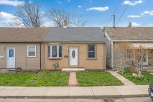 101 Emerald St N, Hamilton, ON L8L 5K5, Canada Photo 0