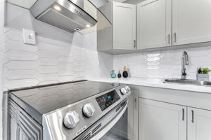101 Emerald St N, Hamilton, ON L8L 5K5, Canada Photo 25