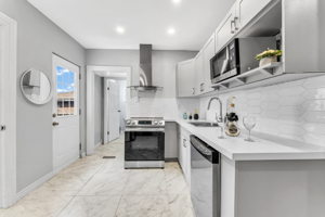 101 Emerald St N, Hamilton, ON L8L 5K5, Canada Photo 24