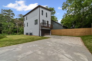  Photo 40