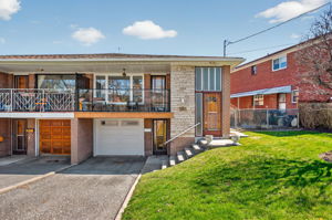 101 Greenbush Rd, Toronto ON — real estate photography by Amazing Photo Video