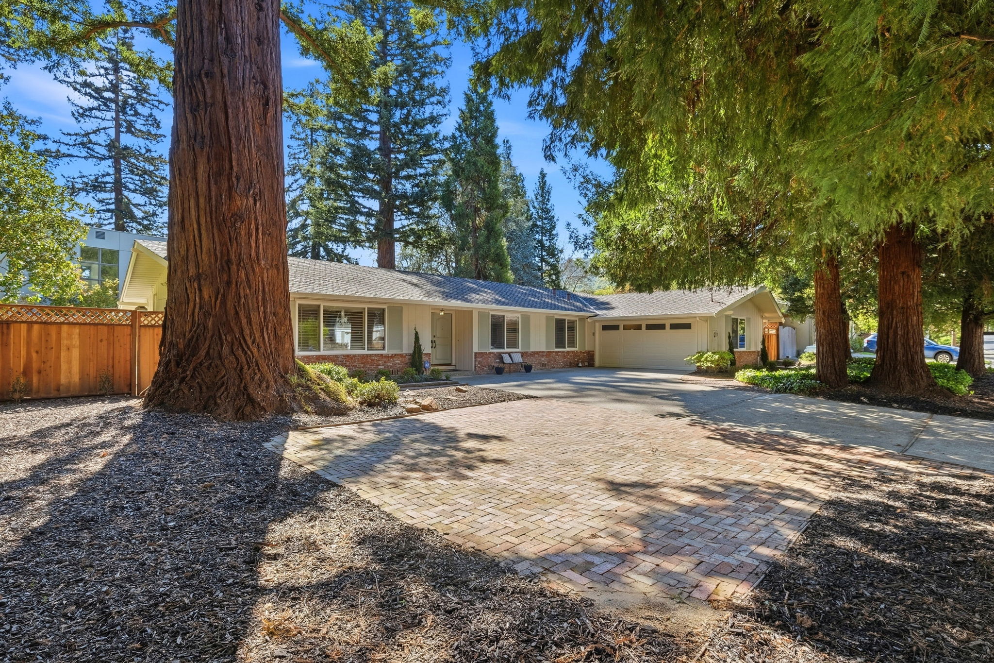 002_f8_101 Hartford Rd