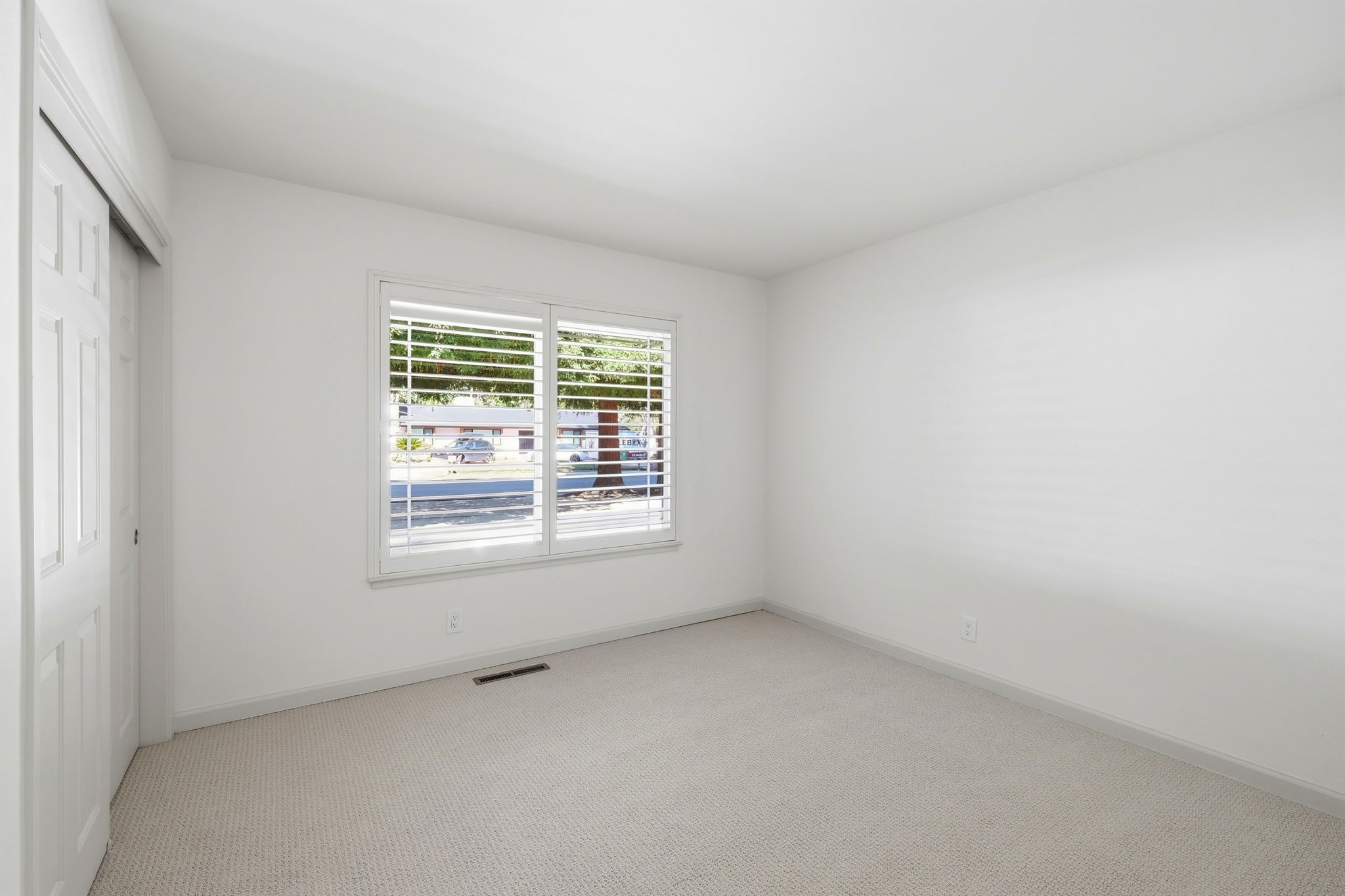 023_f8_101 Hartford Rd