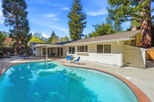 039_f8_101 Hartford Rd