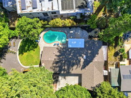 010_f8_AERIAL_101 Hartford Rd