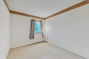 DSC_7003 furniture removed.jpeg