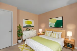 DSC_7013 virtually staged.jpeg