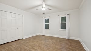 Lynn Cove Ln-S0411-033.jpg