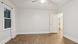 Lynn Cove Ln-S0411-036.jpg