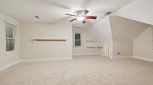 Lynn Cove Ln-S0411-046.jpg