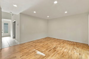010_F8_101 Milmar Way