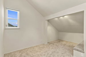 027_F8_101 Milmar Way