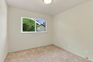 028_F8_101 Milmar Way