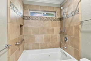 037_F8_101 Milmar Way