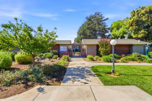 050_F8_101 Milmar Way