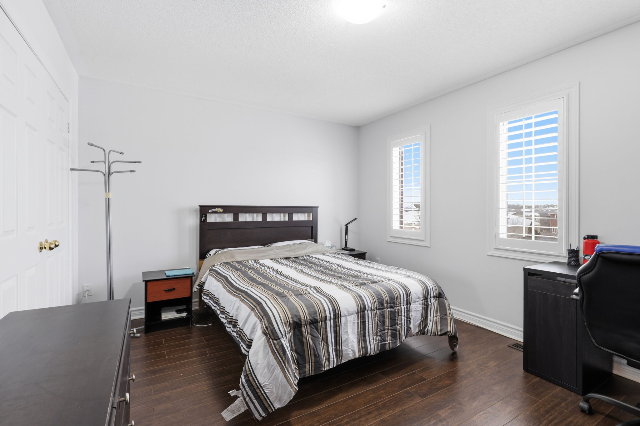 Barrie property showcase — delivered property photograph 14