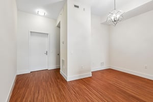 N 12th St 1813-S2008-007.jpg