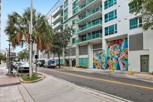 N 12th St 1813-S2008-033.jpg