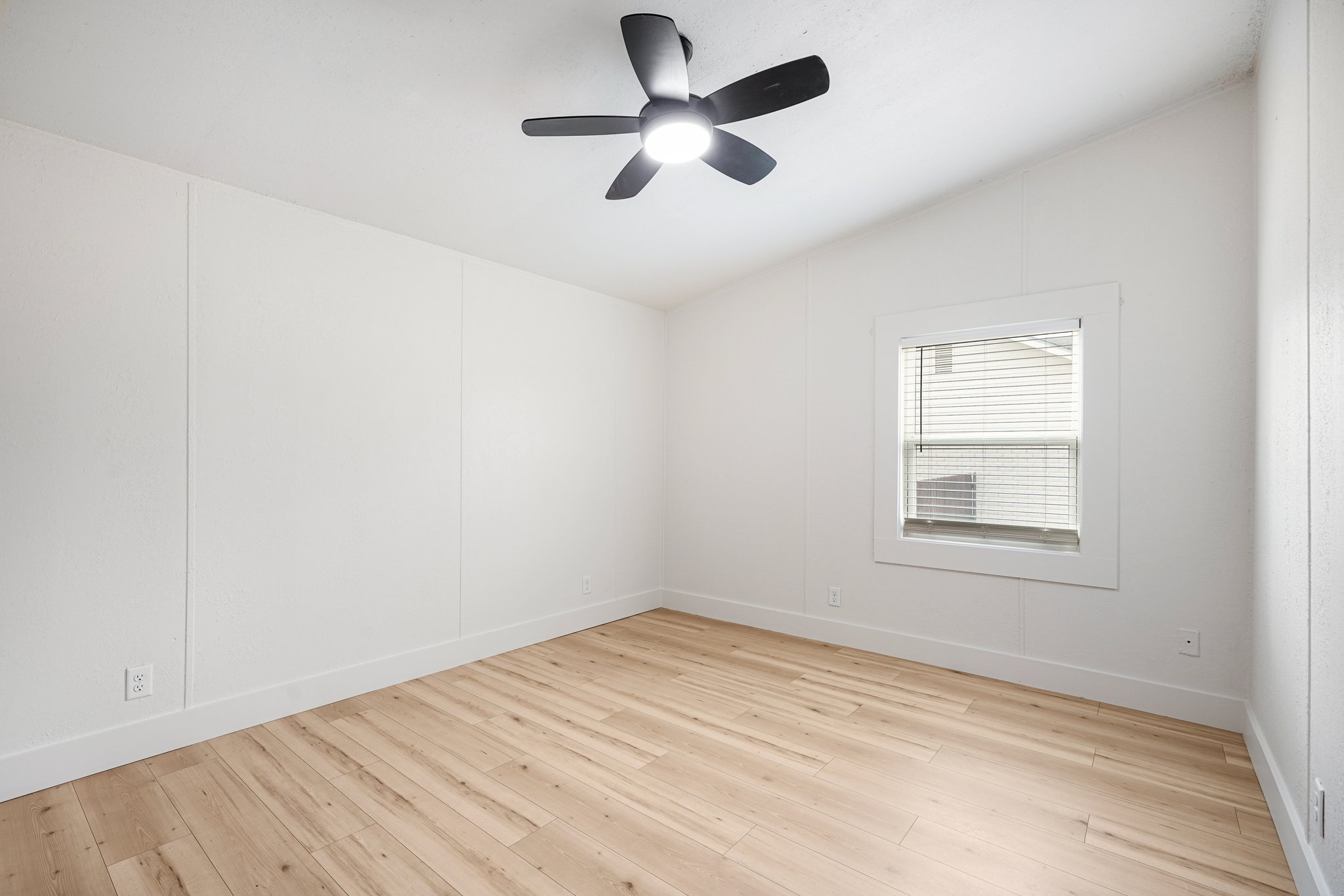 Natchez St-S1902-027.jpg