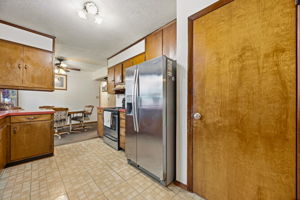 K.K. - 101 Oakland Blvd NE, Newark-17