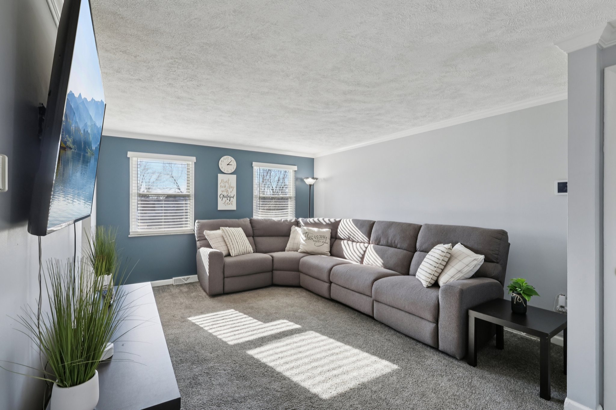 Penfield Pl-S2102-008.jpg