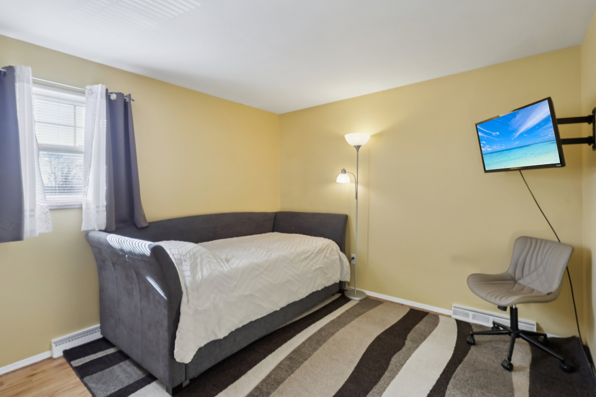 Penfield Pl-S2102-023.jpg