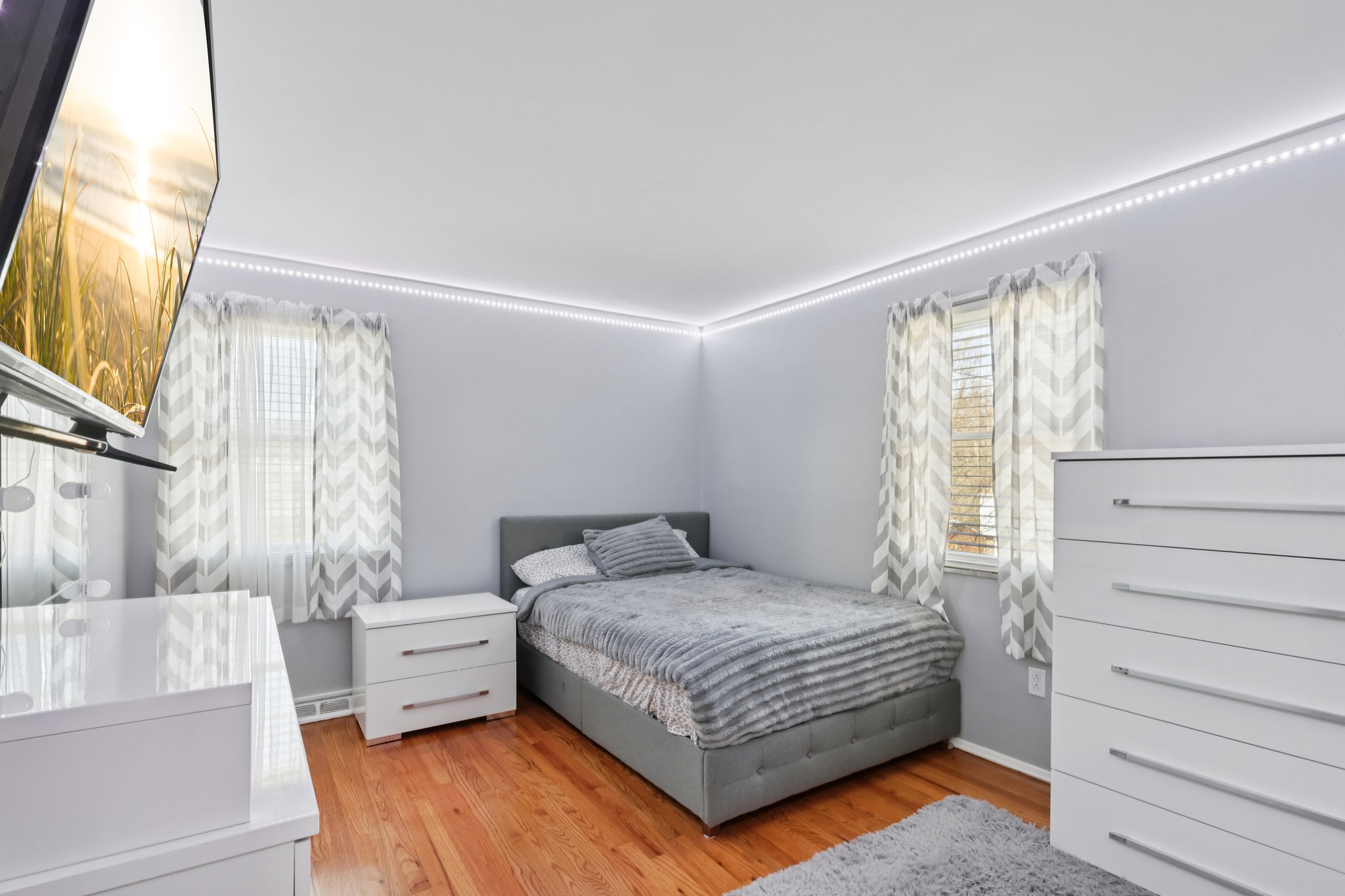 Penfield Pl-S2102-025.jpg