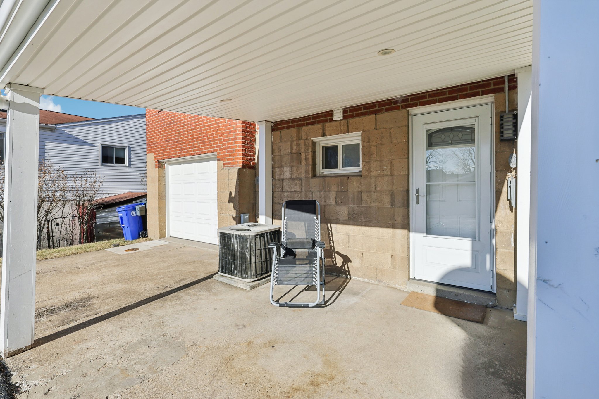 Penfield Pl-S2102-033.jpg