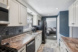 Penfield Pl-S2102-014.jpg