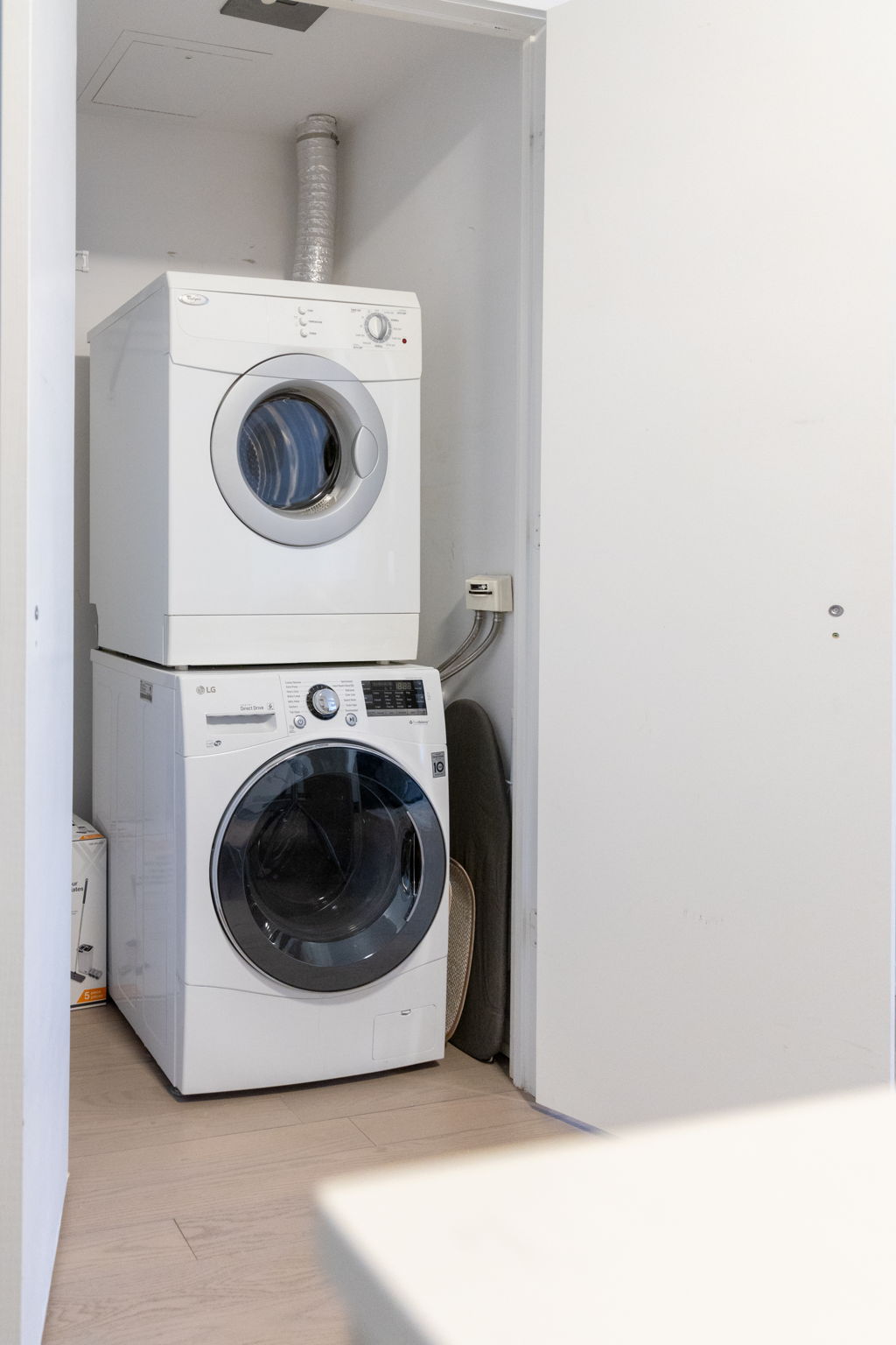 Toronto property showcase — delivered property photograph 25