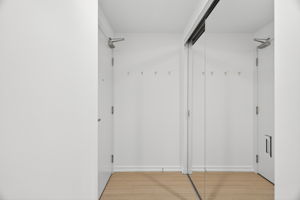 101 Peter St Unit 606, Toronto ON