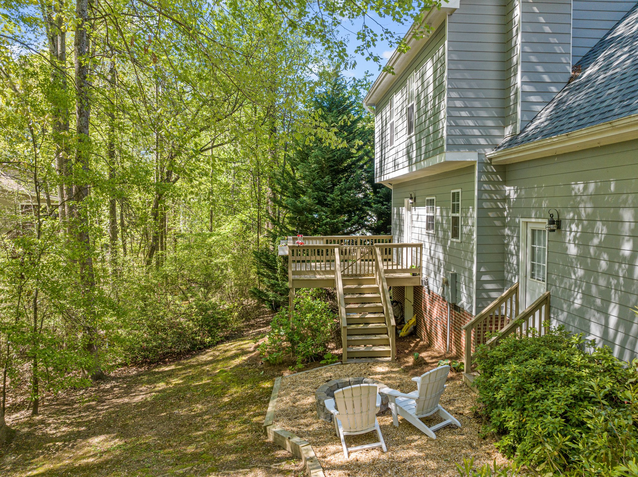 101 Pine Nut Ln, Apex, NC 27502