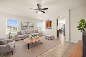 DN2A8105 virtually staged.jpeg