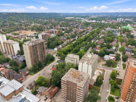  Photo 37