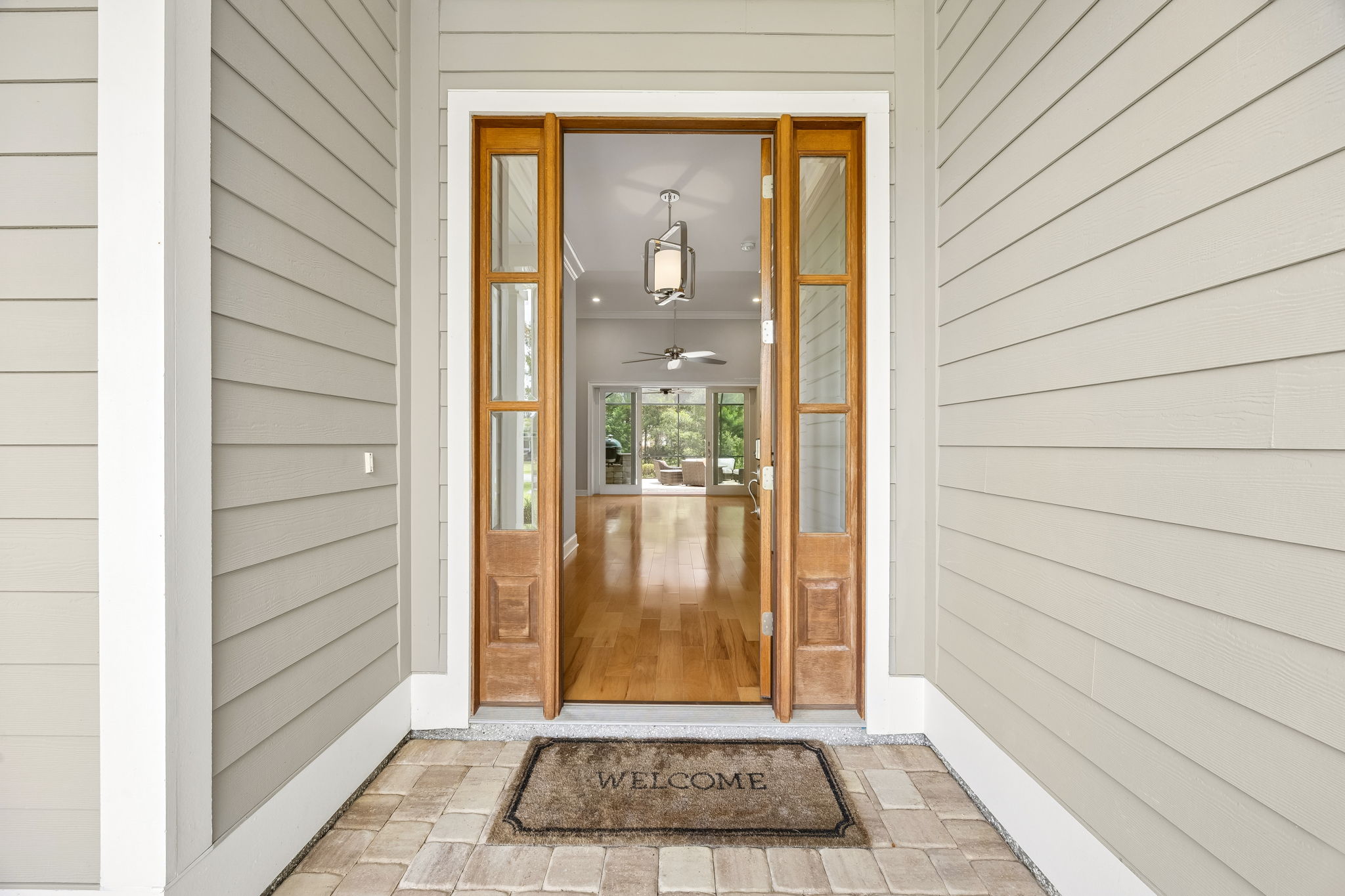 Front Entry Detail