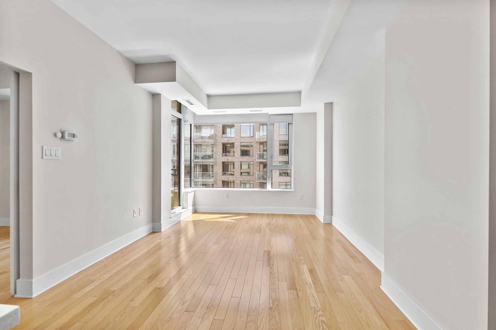 Great layout with bedrooms and bathrooms on opposite sides of the condo