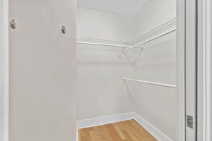 Walk in closet