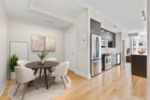 Dining Room (virtually staged)