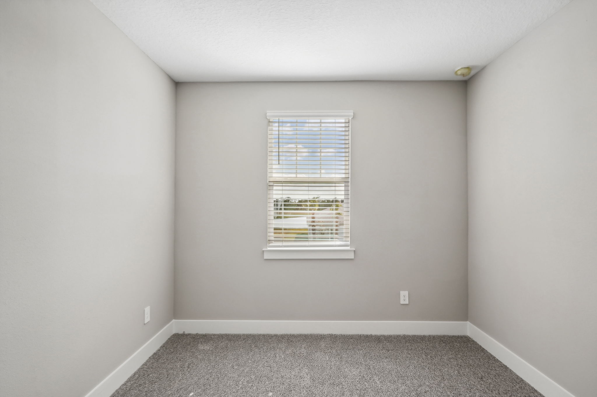 Tampa - Magnolia Bay - 101 Runaway Field Avenue, Nokomis, FL 34275 - 036