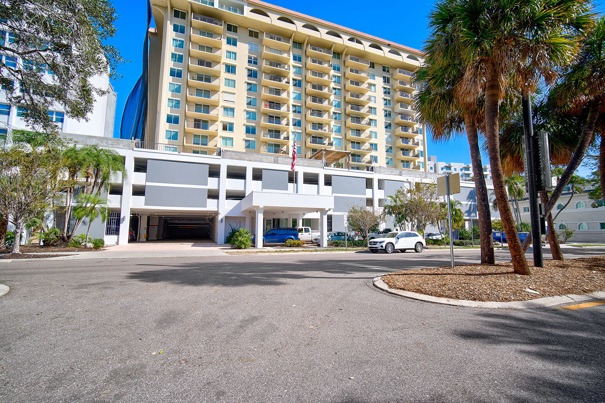 101 S Gulfstream Ave - Unit #9C-3