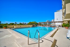 The 101 Condominium - Downtown SRQ-14