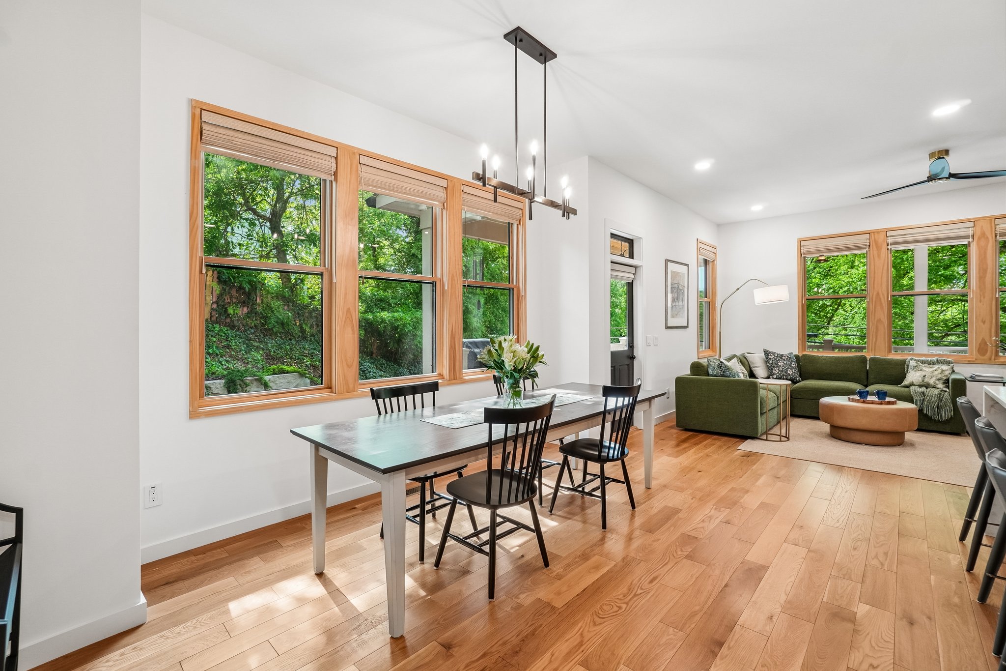 Santee St-S2204-014.jpg