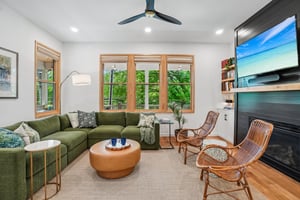 Santee St-S2204-012.jpg