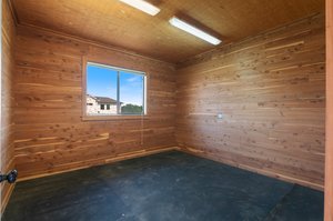  Photo 44