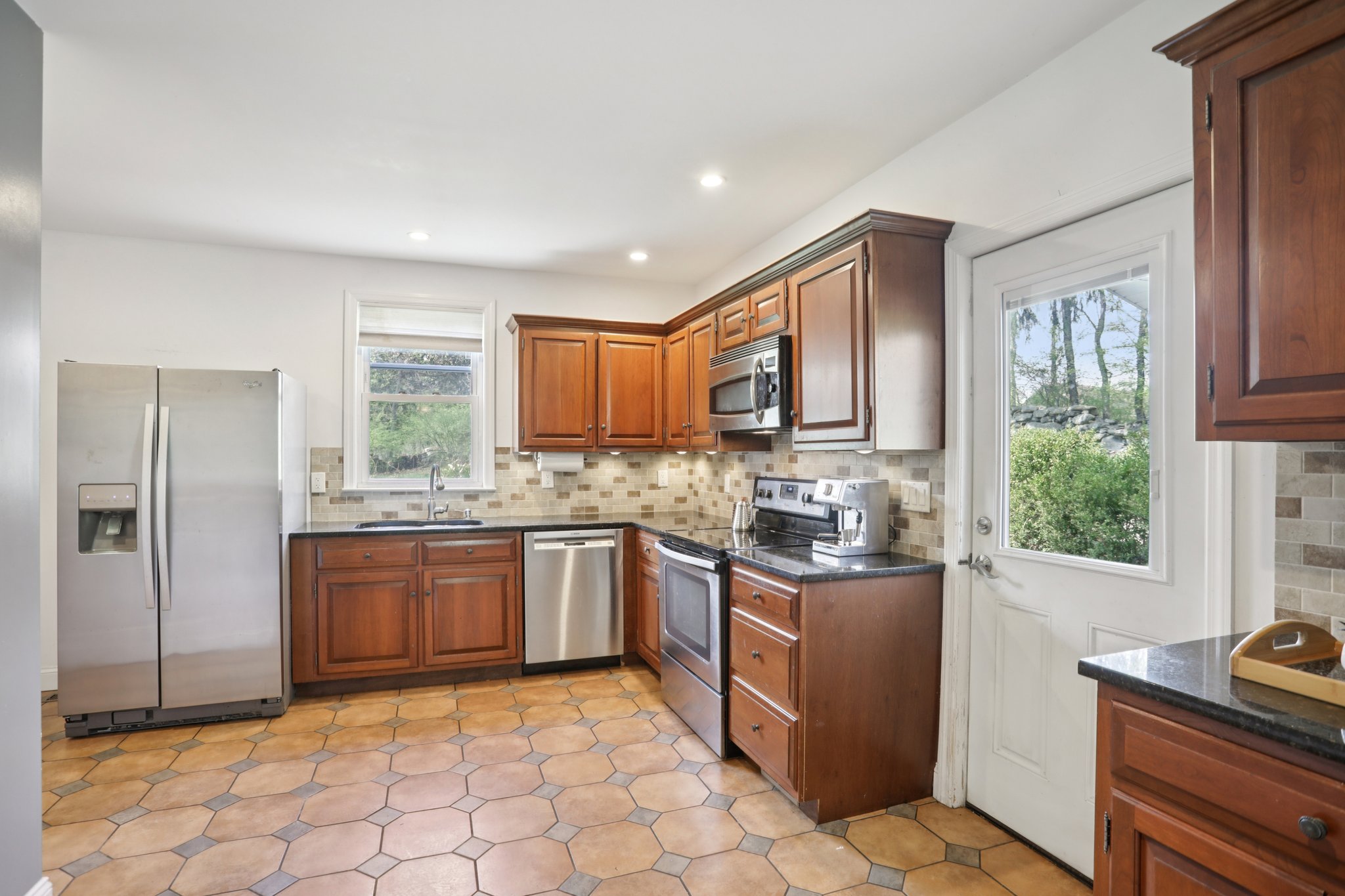 Spring Valley Rd-S1704-016.jpg