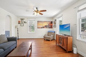 Spring Valley Rd-S1704-011.jpg