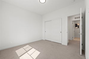  Photo 39