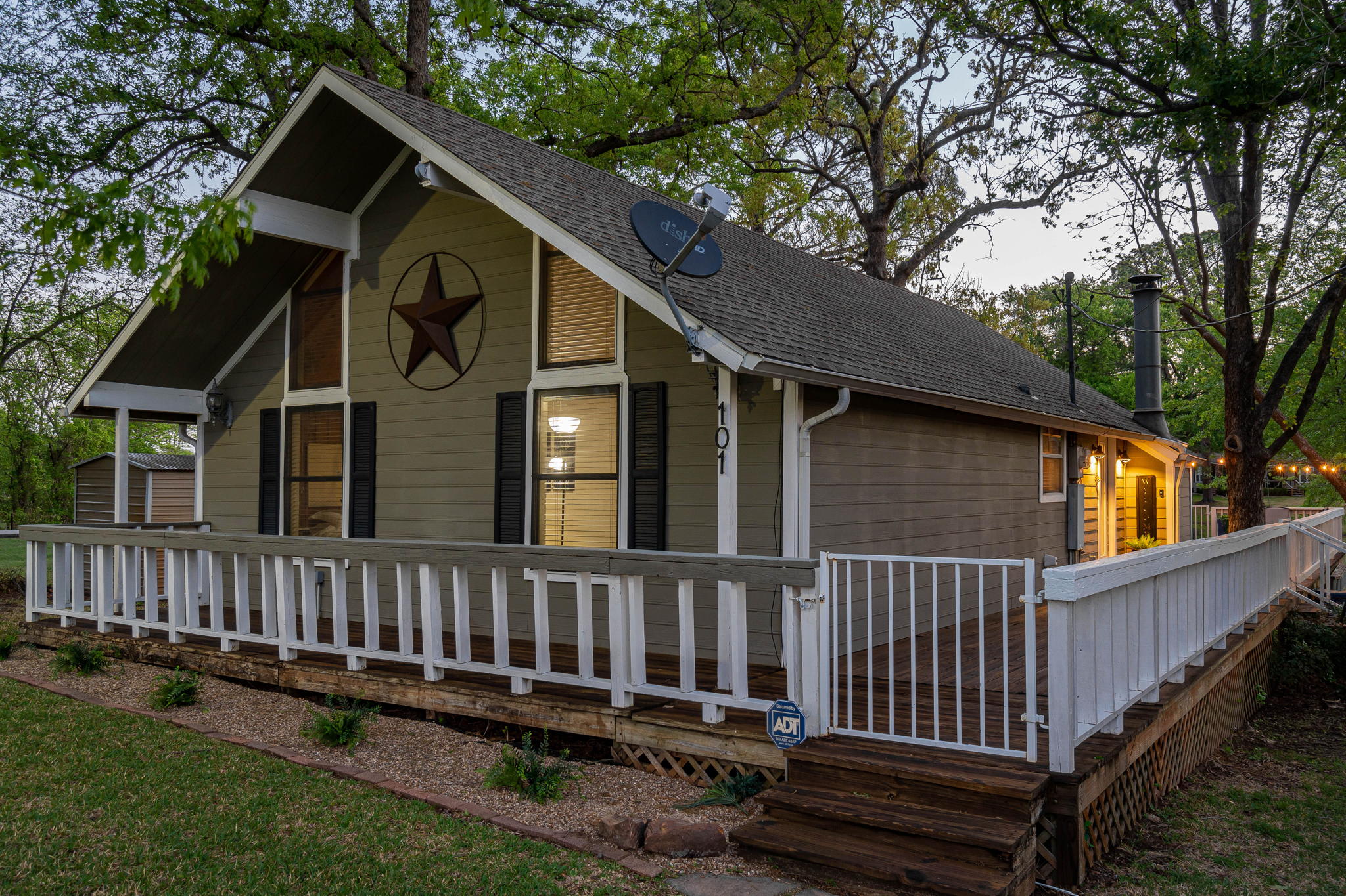 101 Sundown Trail, Tool, TX 75143, USA Photo 14